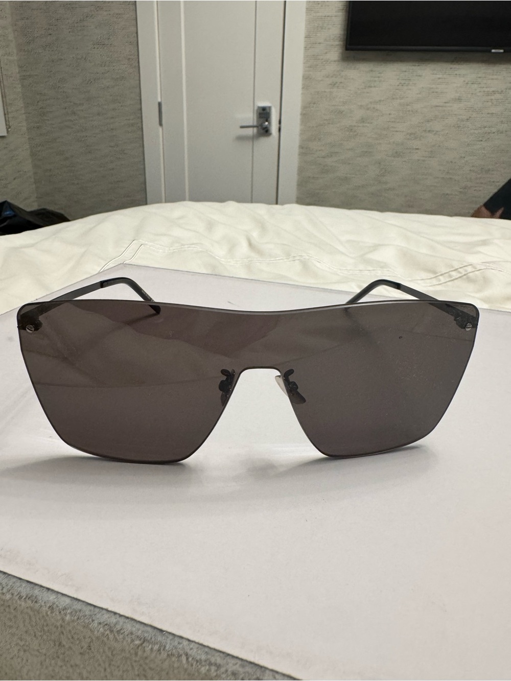 Saint Laurent Oversized Shield Sunglasses in Dark Gray